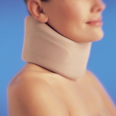 680300-jpg-8HZj.jpg Cervicalstütze Actimove Cerviforte haut>>>>Gr. 4
